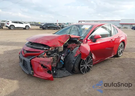 2020 Toyota Camry Se z USA, uszkodzony, nr VIN 4T1M11AK3LU320300